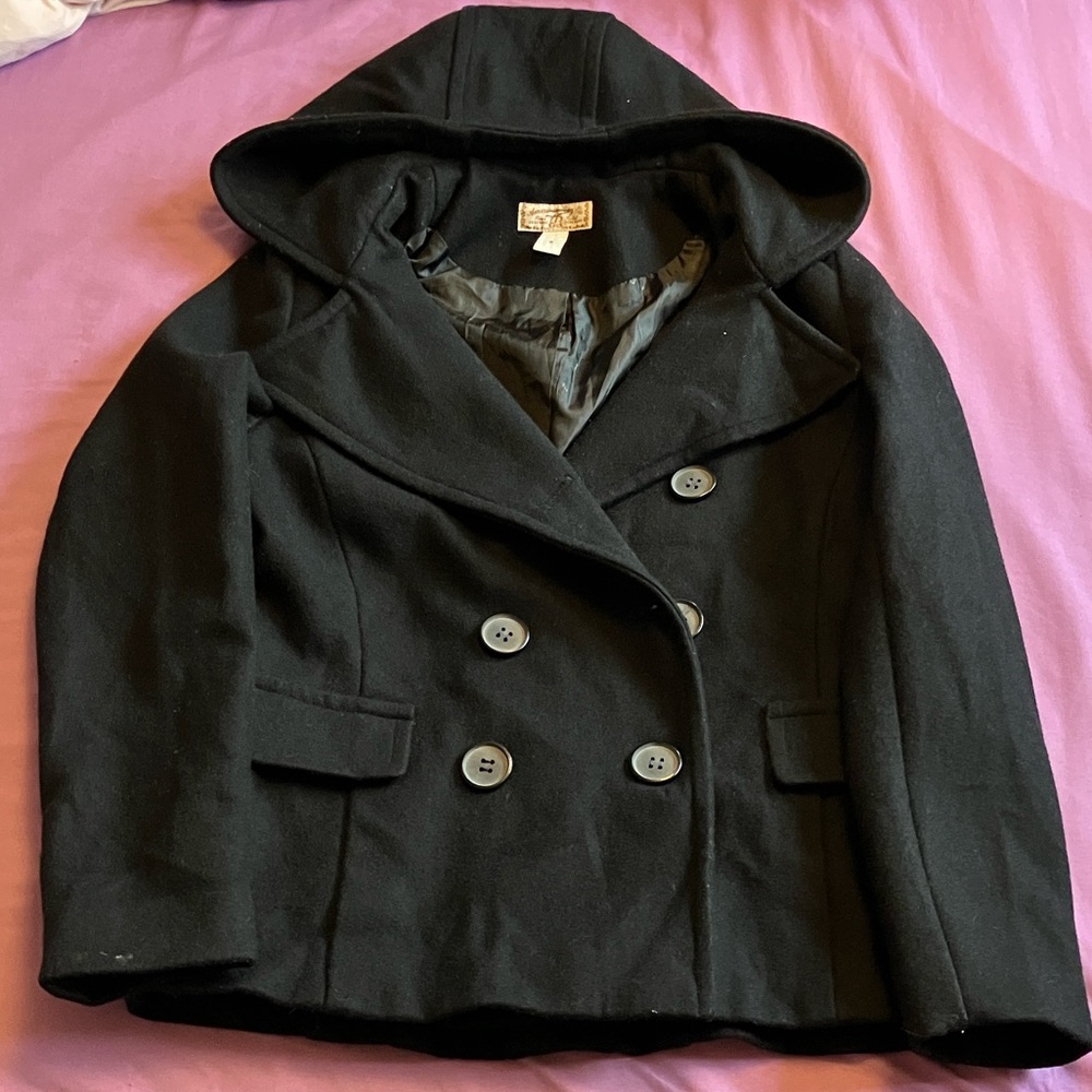 Black Wool Blend Pea Coat 6 buttons (collar in pic is just exaggeratedly open)